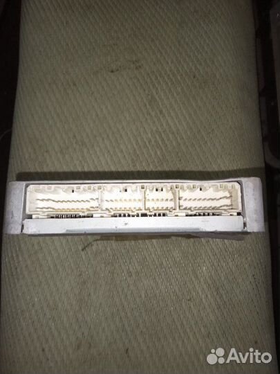 Блок управления efi Toyota Platz SCP11 1SZ