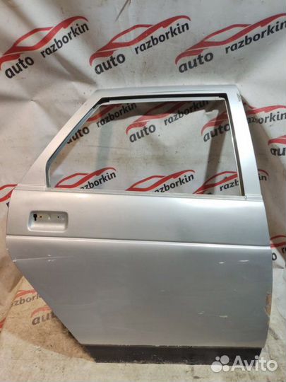 Дверь боковая задняя правая Лада 2110