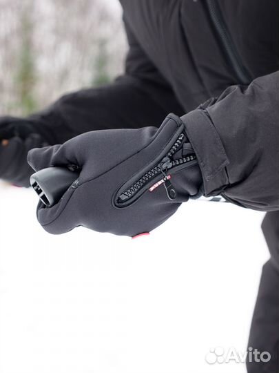 Спортивные перчатки