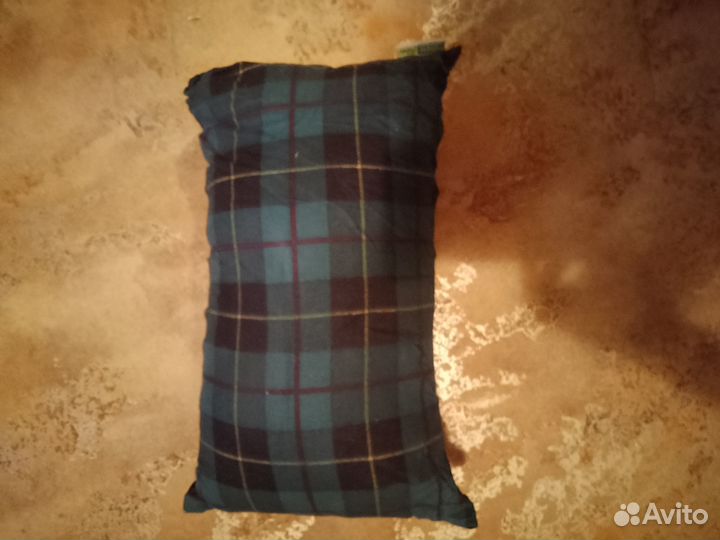 Подушка туристическая