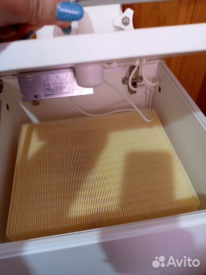 Новая Вытяжка для маникюра напольная