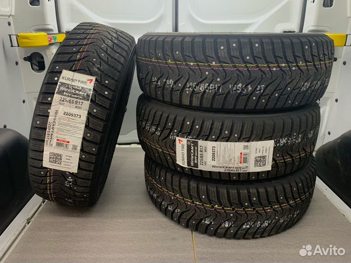 Kumho WinterCraft Ice WI31 205/65 R16 99T