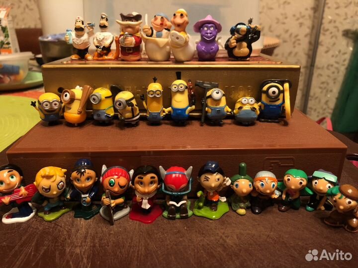 Продаю игрушки из киндеров