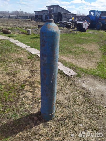 Углекислотный-кислородный баллон