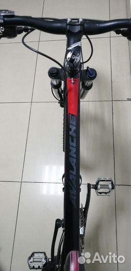 Велосипед Gt Avalanche Comp 27.5