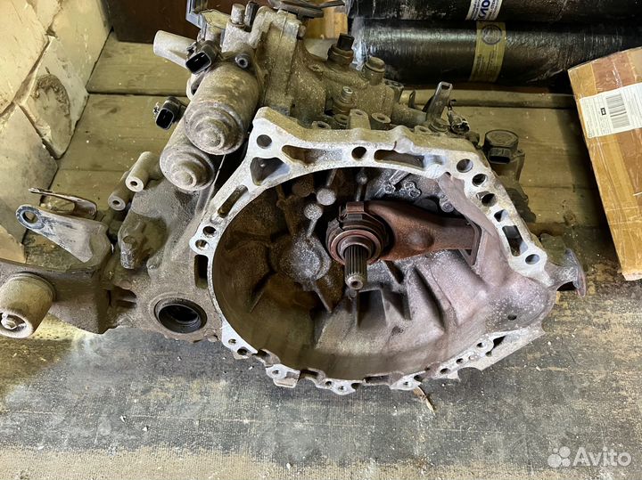 Коробка Робот Toyota Auris 2008год