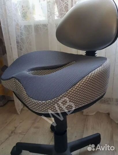 Подушка на сиденье ортопедическая