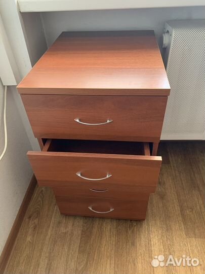 Тумба офисная выкатная