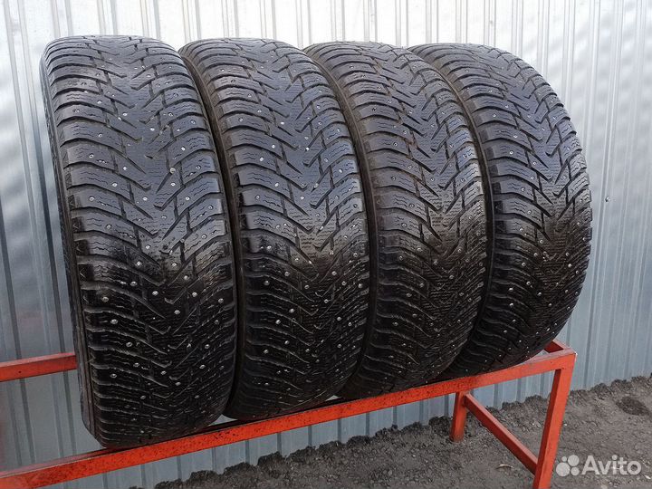 Nokian Tyres Hakkapeliitta 8 SUV 245/70 R17 110T