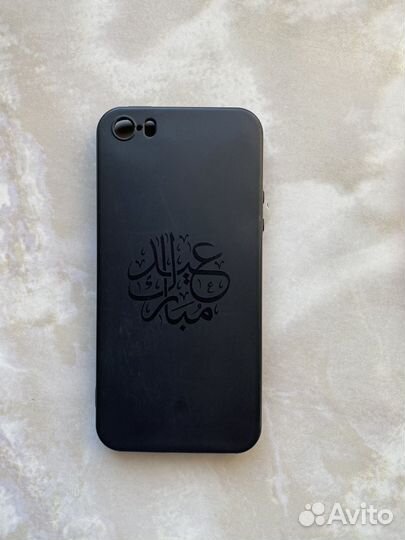 Чехлы на iPhone 5 5s, se