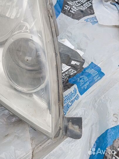 Фара на ниссан ноте