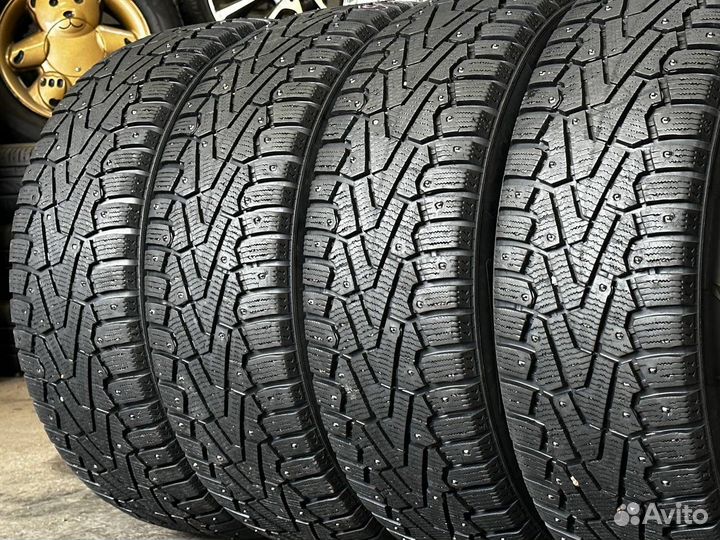 Pirelli Winter Ice Zero 215/65 R16