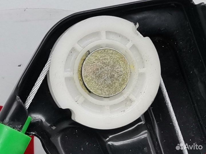 Стеклоподъемник для Volkswagen Golf 4