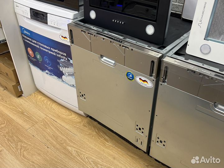 Новая встраиваемая пмм Midea MID60s510i