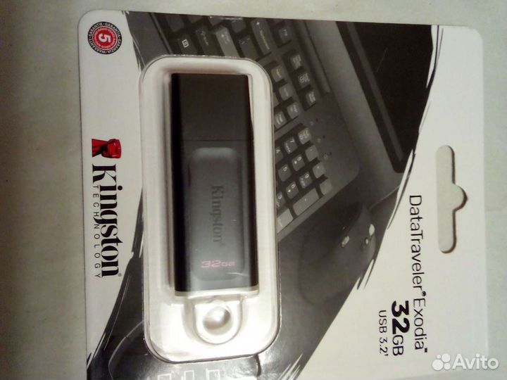 Флэш-диск Kingston 32 Gb