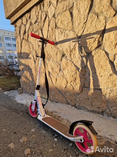 Продам детский самокат Oxelo Mid 7