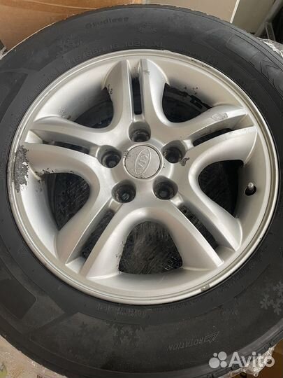 Колеса 215 - 65 - 16 зимние (i'zen kw31)