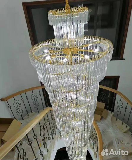 Люстра хрустальная большая