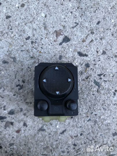 Блок регулировки зеркал Audi Volkswagen