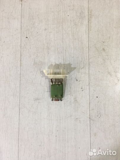 Реостат отопителя/резистор печки LADA xray 1.6 мт