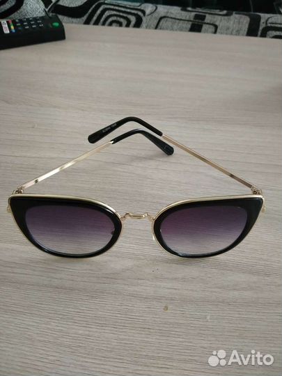 Солнцезащитные очки