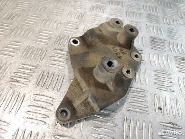 Кронштейн гидроусилителя Mitsubishi L200 2006-2016