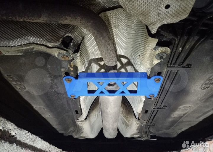 Распорка кузова на ford focus 2