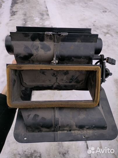 Корпус отопителя ваз2170 + моторчик сервопривода