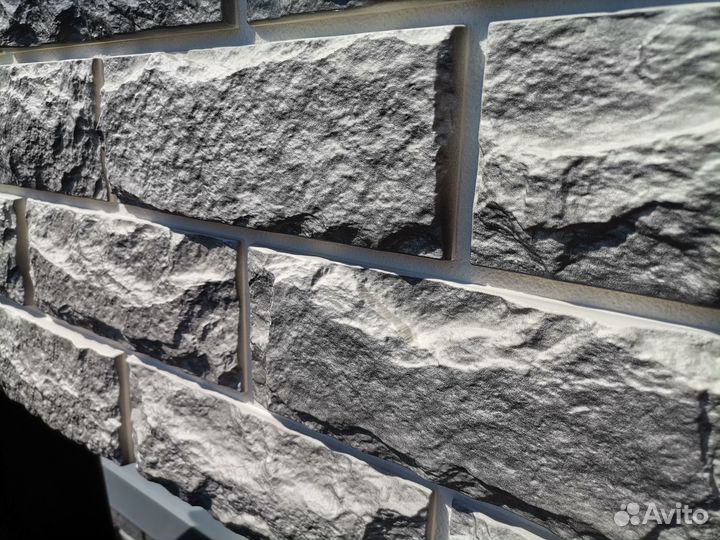 Фасадная панель Grand Line Колотый камень Гранит