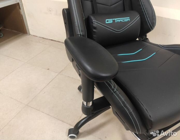 Игровое (геймерское) кресло с механизмом качания