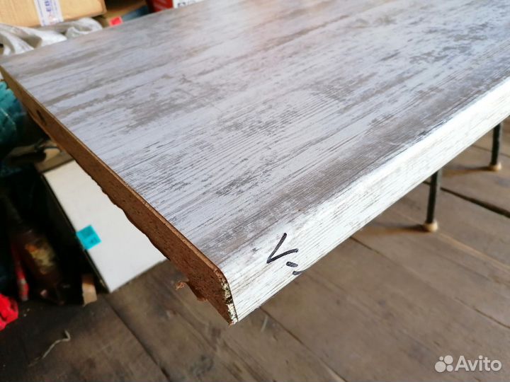 Столешница для кухни новая