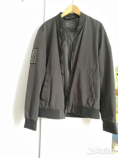 Ветровка бомбер