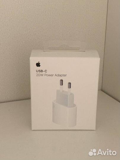 Зарядное устройство на iPhone 20w