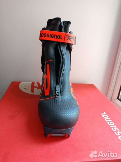 Лыжные ботинки Rossignol