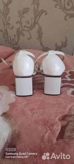 Босоножки размер 38