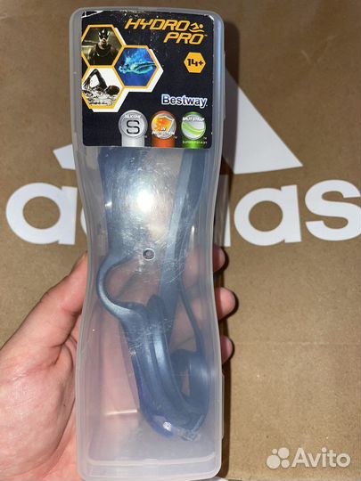 Очки для плавания