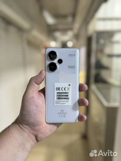 Xiaomi Redmi Note 13 Pro+, 8/256 ГБ