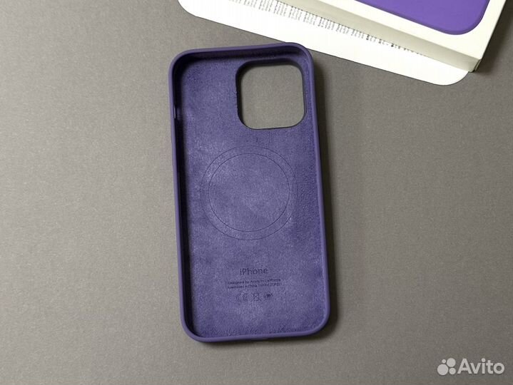 Чехол на iPhone 14 Pro Max Silicone Case