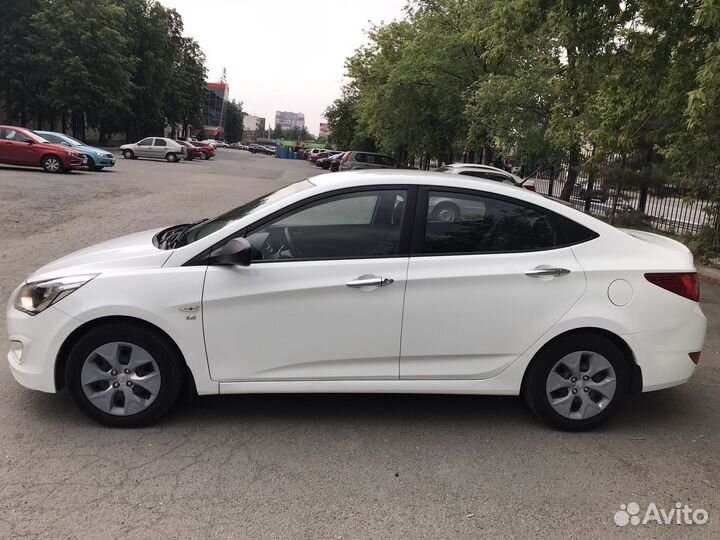 Hyundai Solaris 1.6 AT, 2015, 111 000 км