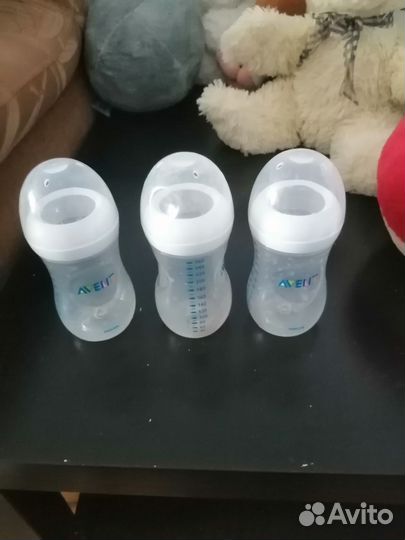 Бутылочки для кормления avent
