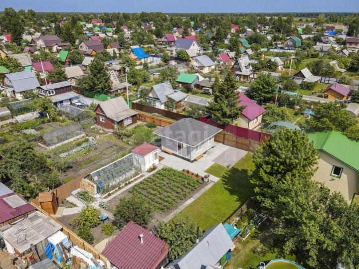 Дача 32 м² на участке 5 сот.