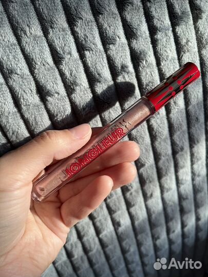 Vivienne sabo тени