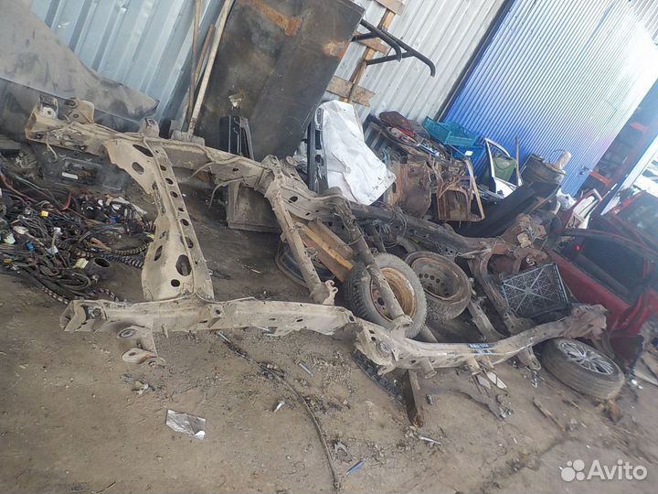 Рама Volkswagen Amarok 2H 2H7803017Q