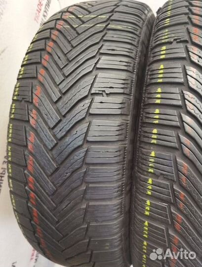 Michelin Alpin 6 215/55 R17 98M