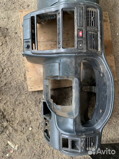 Пластик салона nissan pulsar