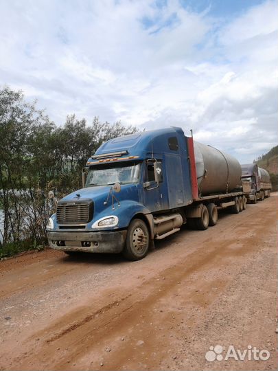 Freightliner CL120064ST, 2002