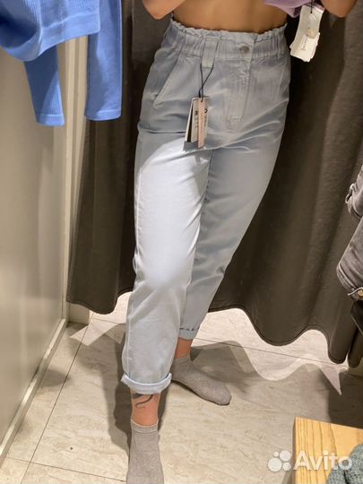 Джинсы голубые