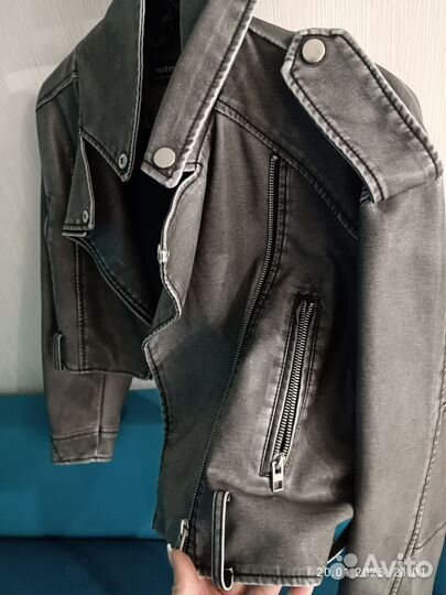 Куртка и жилетка женская 42-44