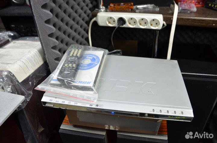 DVD плеер BBK 963S комплект