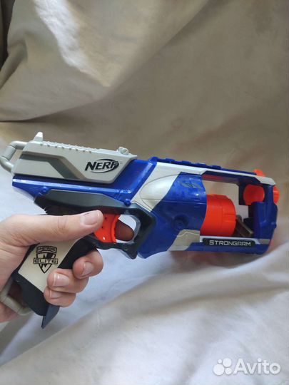 Бластер Nerf strongarm